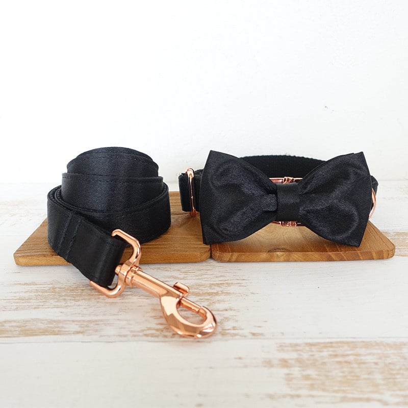 Velvet Dog Collar and Bow Tie — Maison Paw Home
